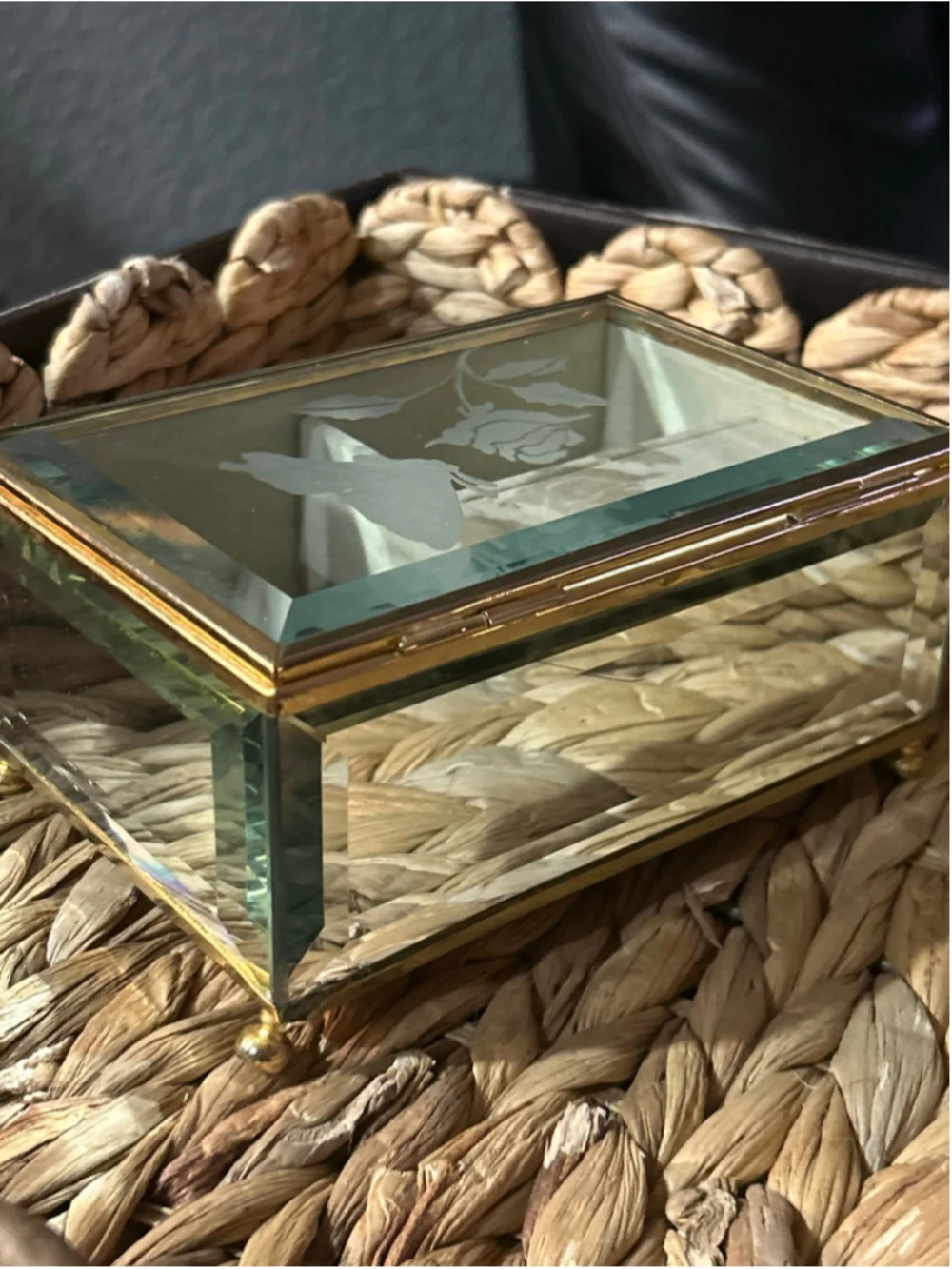 Vintage edge glass, musical jewelry box